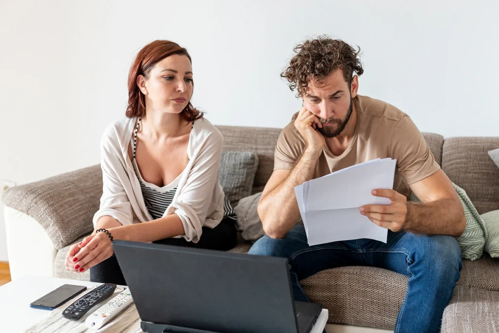 Jak obliczyć całkowity koszt zakupu mieszkania?